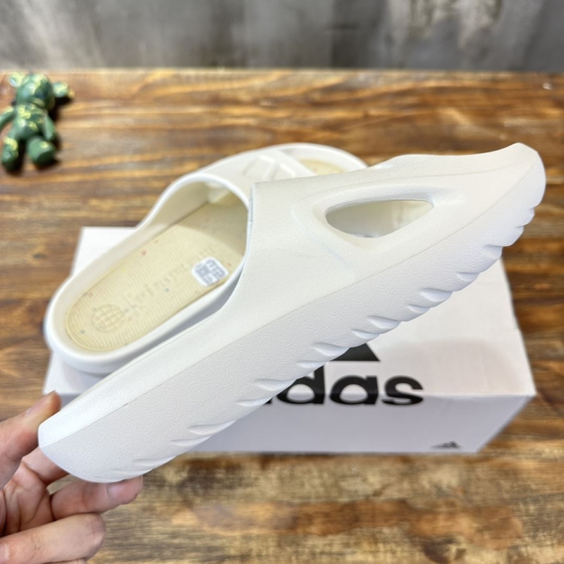 Adidas slippers